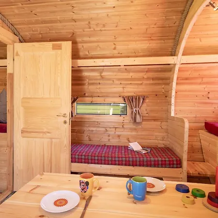 Camping Lazy Rancho - Eiger - Moench - Jungfrau - Interlaken Exterior photo
